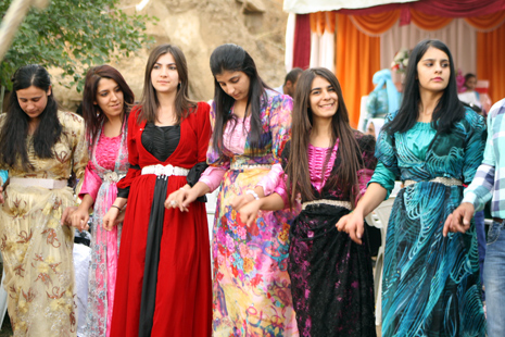 Yüksekova Düğünleri (06-07) Ekim 2012 88