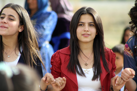 Yüksekova Düğünleri (06-07) Ekim 2012 94