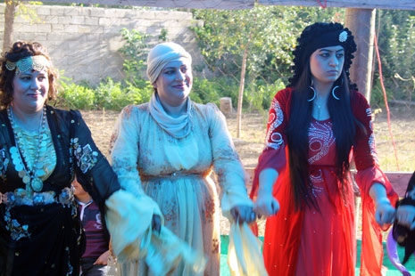 Yüksekova Düğünleri (13-14) Ekim 2012 20