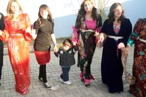 Yüksekova Düğünleri (13-14) Ekim 2012 26