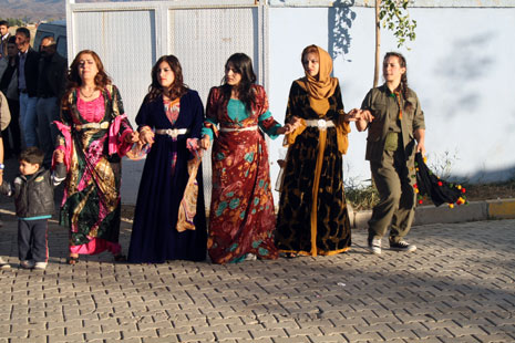 Yüksekova Düğünleri (13-14) Ekim 2012 64