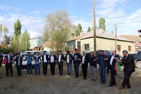 Yüksekova Düğünleri (20-21) Ekim 2012 11