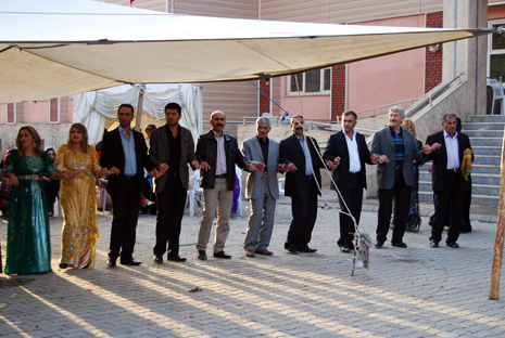 Yüksekova Düğünleri (20-21) Ekim 2012 13