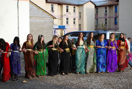 Yüksekova Düğünleri (20-21) Ekim 2012 37