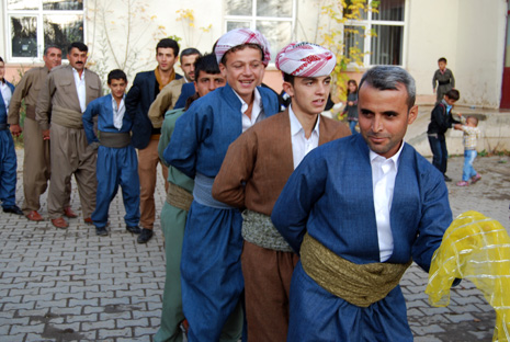Yüksekova Düğünleri (20-21) Ekim 2012 39