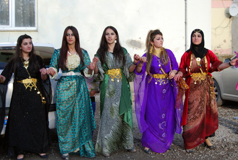 Yüksekova Düğünleri (20-21) Ekim 2012 40