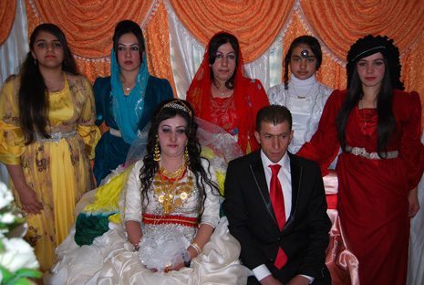 Yüksekova Düğünleri (20-21) Ekim 2012 46
