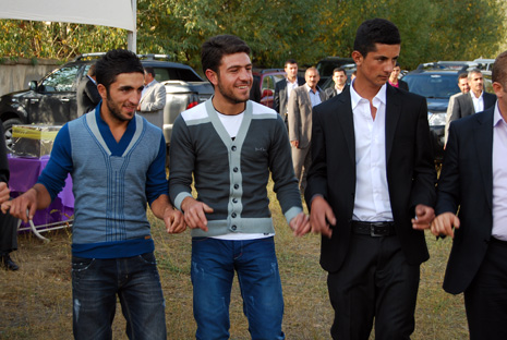 Yüksekova Düğünleri (20-21) Ekim 2012 65