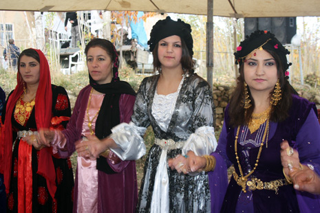 Düzenci Ailesinin Mutlu Günü 14