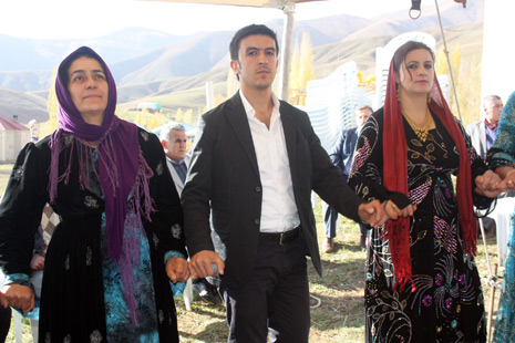 Düzenci Ailesinin Mutlu Günü 38