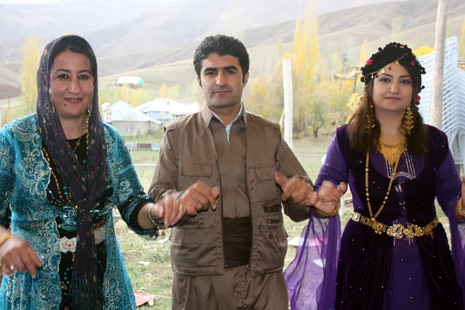 Düzenci Ailesinin Mutlu Günü 44