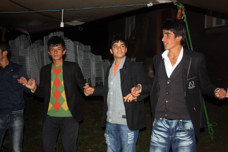 Düzenci Ailesinin Mutlu Günü 79