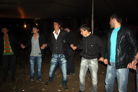 Düzenci Ailesinin Mutlu Günü 80