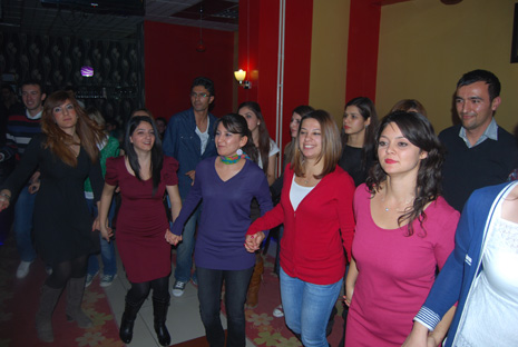 Öğretmenler Gece'de Coşkuyla Eğlendi 25