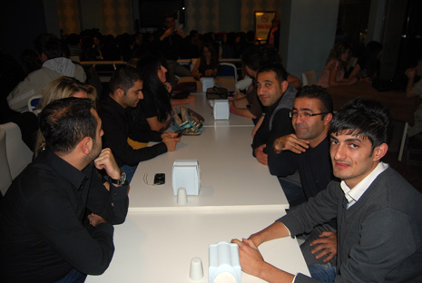 Öğretmenler Gece'de Coşkuyla Eğlendi 4