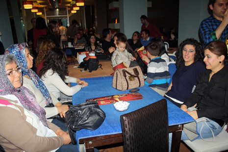 Öğretmenler Gece'de Coşkuyla Eğlendi 40