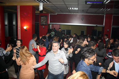Öğretmenler Gece'de Coşkuyla Eğlendi 53