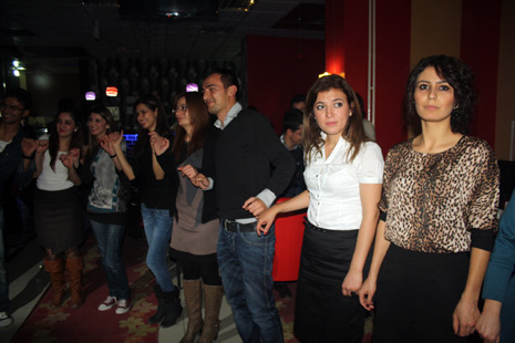 Öğretmenler Gece'de Coşkuyla Eğlendi 54