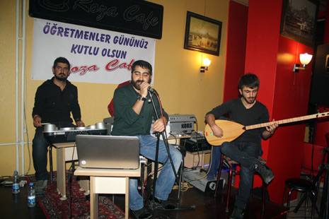 Öğretmenler Gece'de Coşkuyla Eğlendi 57