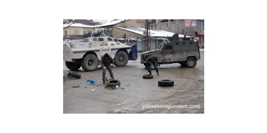 Yüksekova'da Cenaze Gerginliği