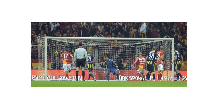 Derbi'den 100 Özel Kare