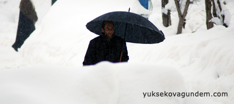 Yüksekova'da Kar Esareti 13
