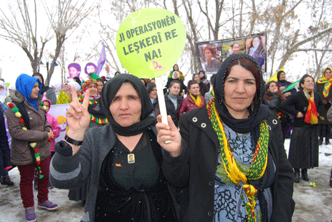 Yüksekova'da 8 Mart Kadınlar Günü 30