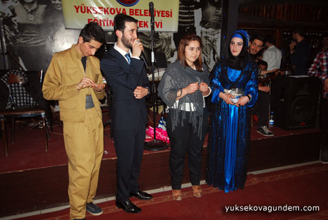 Öğrenciler YGS Öncesi Moral Depoladılar 16