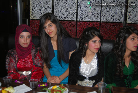 Birikim Dershanesi moral depoladı 8