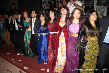Yüksekova Dershanesi Moral Depoladı 38