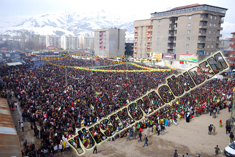Gever'de Newroz Devam Ediyor 3