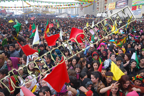 Gever'de Newroz Devam Ediyor 7