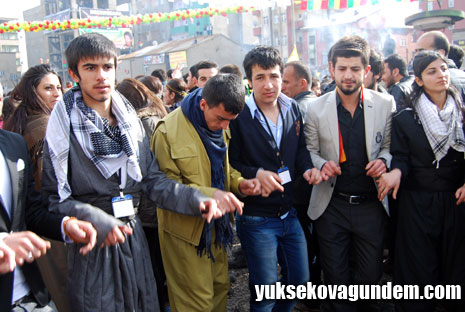 Fotoğraflarla Gever Newrozu 33