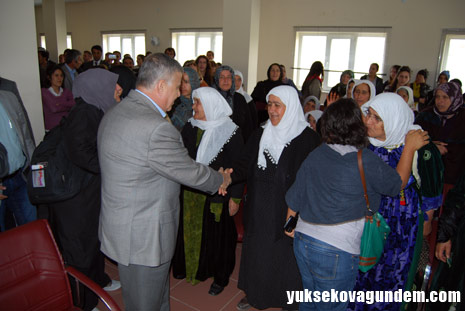 Akil İnsanlar Yüksekova'da 6