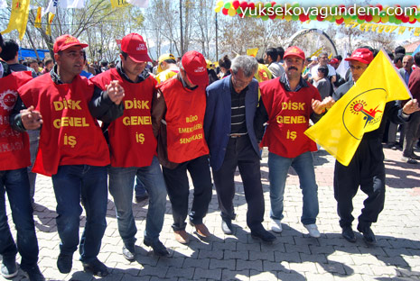 Yüksekova'da 1 Mayıs 11