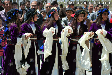 Yüksekova'da 1 Mayıs 40