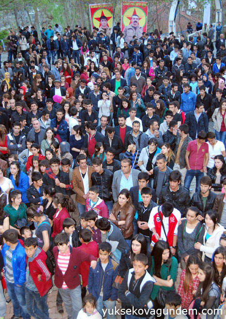 Hivron Yüksekova'da hayranlarıyla buluştu 10