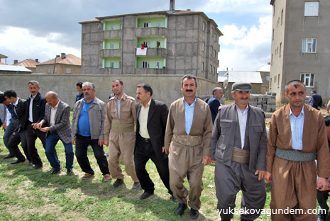 Yüksekova Düğünleri (11-12) Mayıs 2013 11