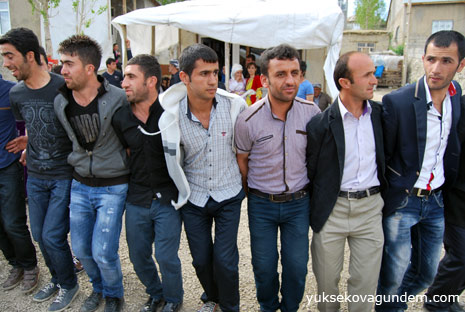 Yüksekova Düğünleri (11-12) Mayıs 2013 123