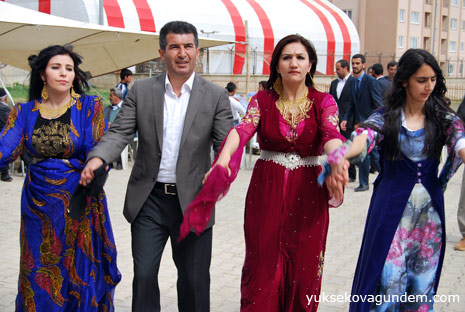 Yüksekova Düğünleri (11-12) Mayıs 2013 42