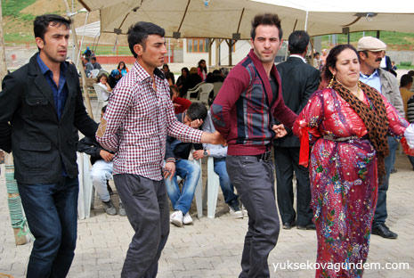 Yüksekova Düğünleri (11-12) Mayıs 2013 43
