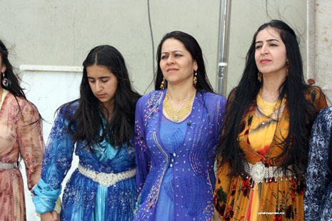 Yüksekova Düğünleri (11-12) Mayıs 2013 75