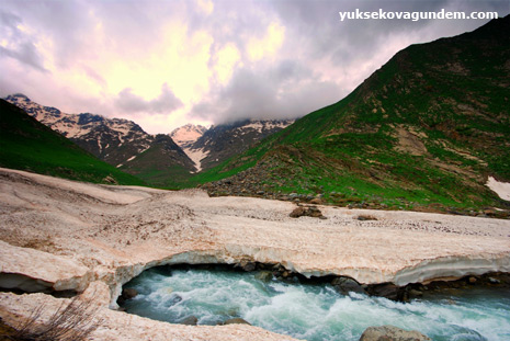 Sat ikiyaka Dağları 14