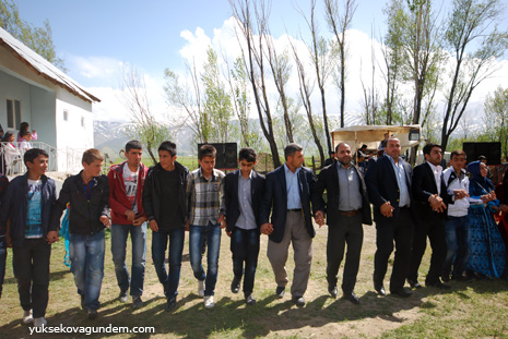 Yüksekova Düğünleri (18-19) Mayıs 2013 117