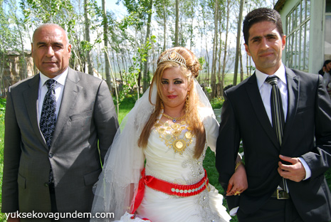 Yüksekova Düğünleri (18-19) Mayıs 2013 38