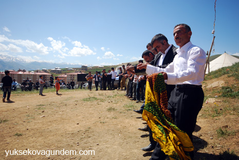 Yüksekova Düğünleri (01-02) Haziran 2013 50
