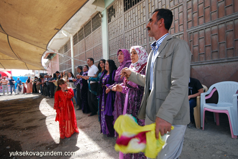 Yüksekova Düğünleri (08-09) Haziran 2013 124