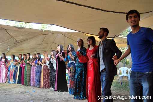 Akça Ailesinin Mutlu Günü 12