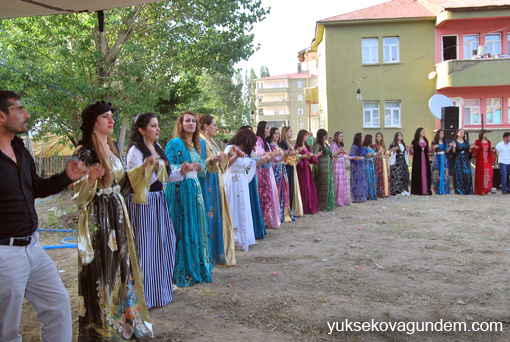 Akça Ailesinin Mutlu Günü 19