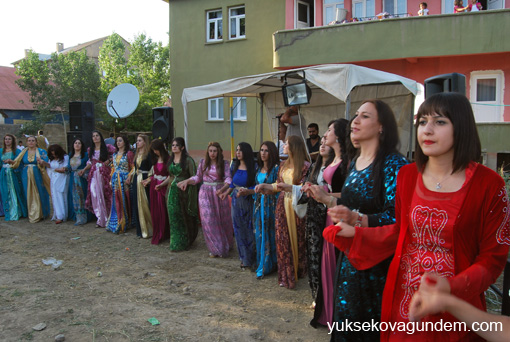 Akça Ailesinin Mutlu Günü 22